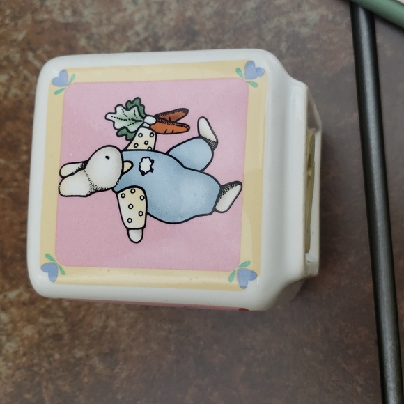 Daisy Kingdom Frame , mirror or picture & coin Bank - Picture 5 of 12